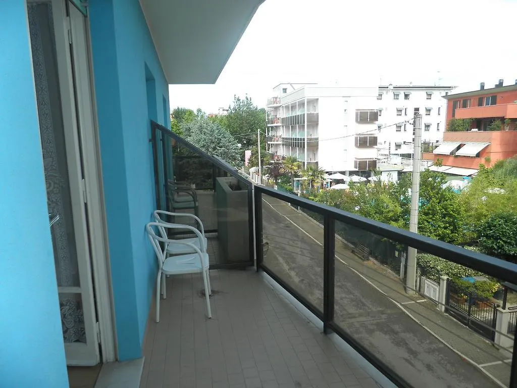 Hotel Cavalcanti Riccione 2*,